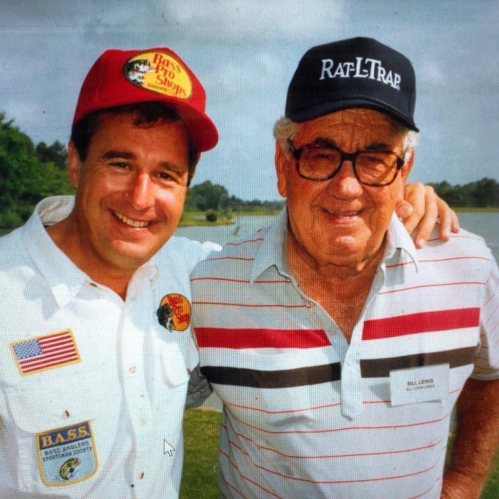Fresh Water Fishing Hall Of Fame To Induct Bill Lewis