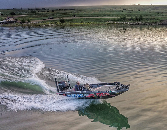 card-bigwater02.jpg
