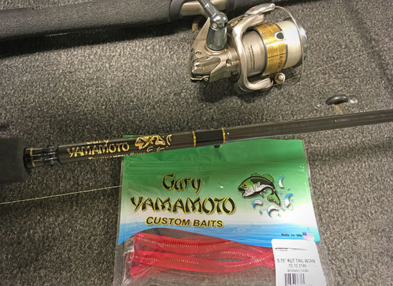 Gary Yamamoto Custom Baits Kut Tail Worm