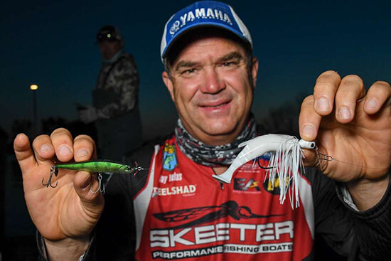 Jay Yelas, paddle tail Zako
